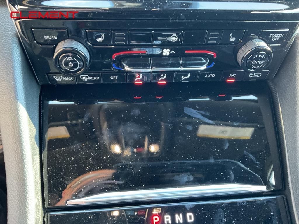 new 2025 Jeep Grand Cherokee car, priced at $43,599