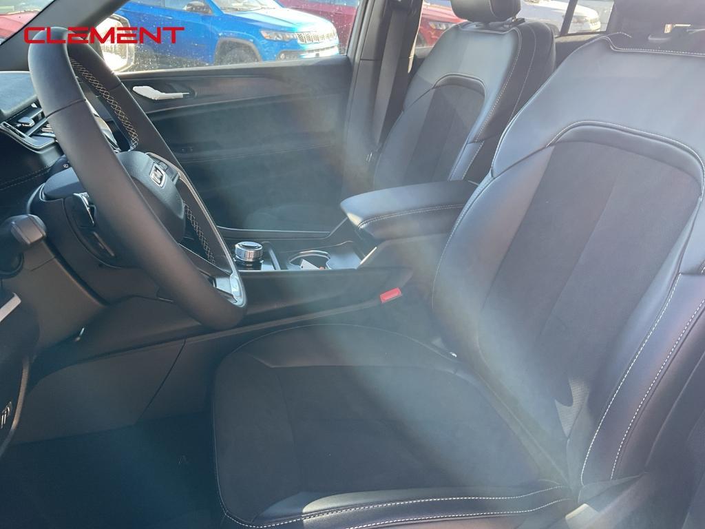 new 2025 Jeep Grand Cherokee car, priced at $43,599