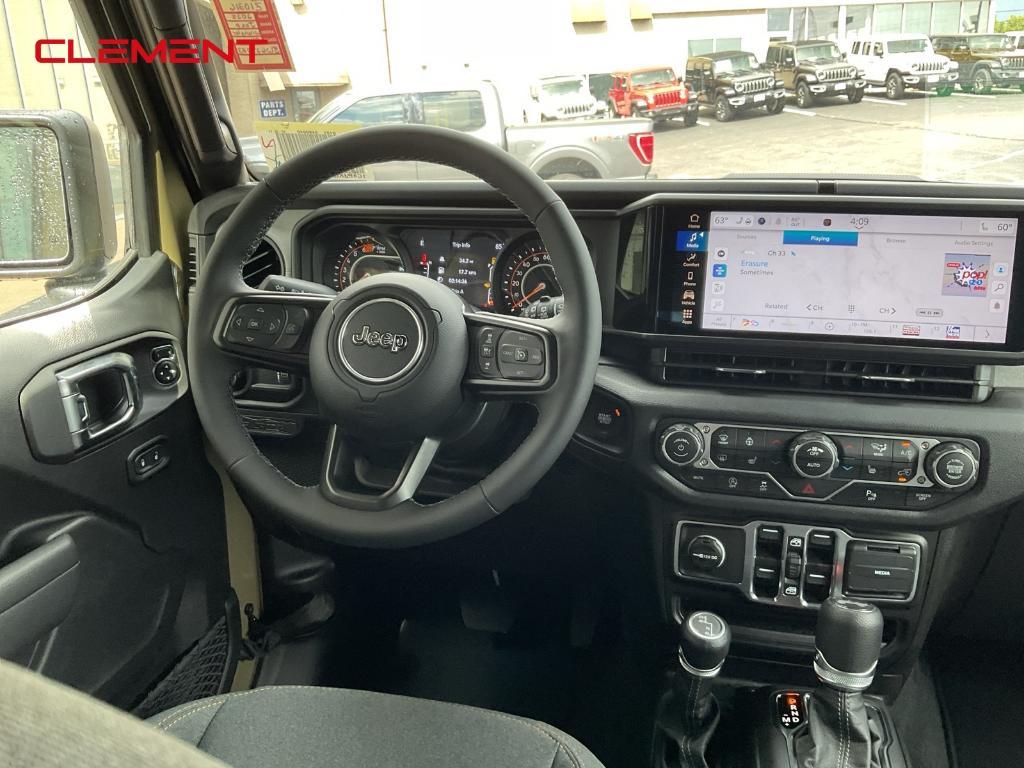 new 2025 Jeep Wrangler car, priced at $45,929