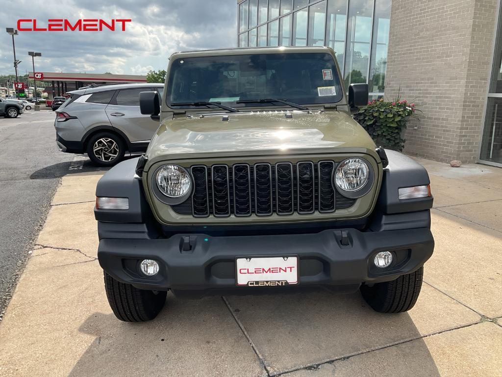 new 2025 Jeep Wrangler car, priced at $45,929