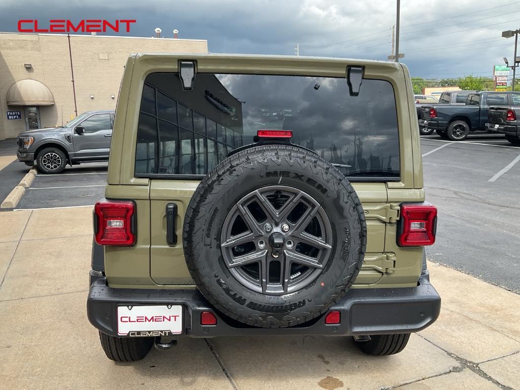 new 2025 Jeep Wrangler car, priced at $45,929