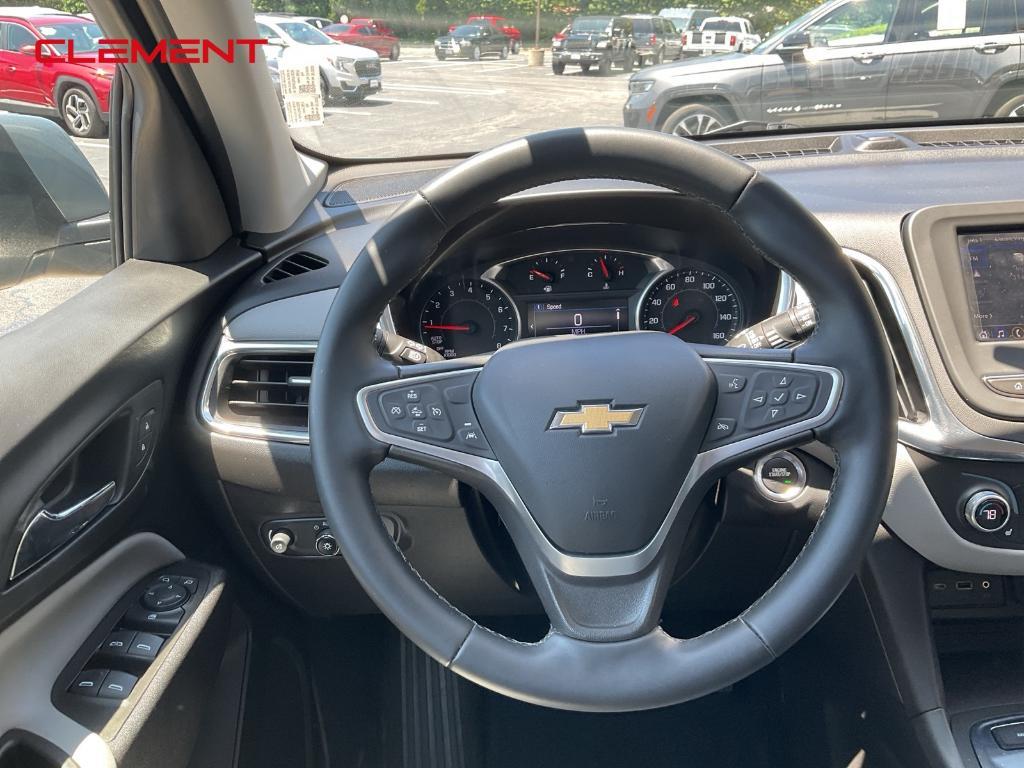 used 2023 Chevrolet Equinox car, priced at $24,900