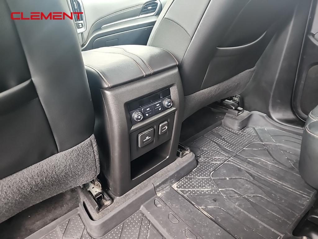 used 2019 Chevrolet Traverse car, priced at $29,773