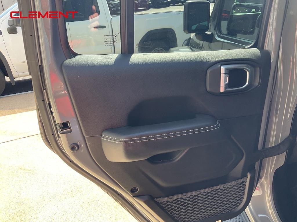 used 2022 Jeep Wrangler Unlimited car, priced at $34,500