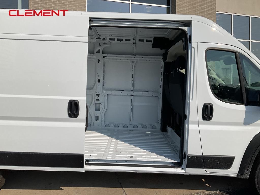 new 2025 Ram ProMaster 2500 car, priced at $52,290