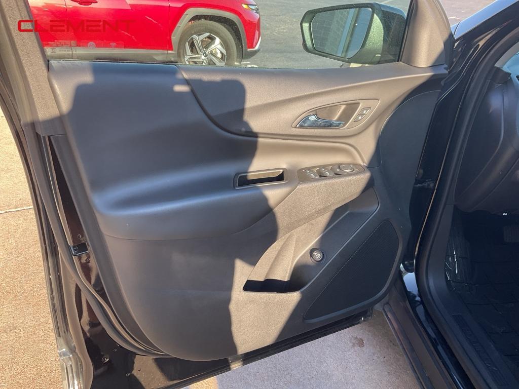 used 2023 Chevrolet Equinox car, priced at $20,500
