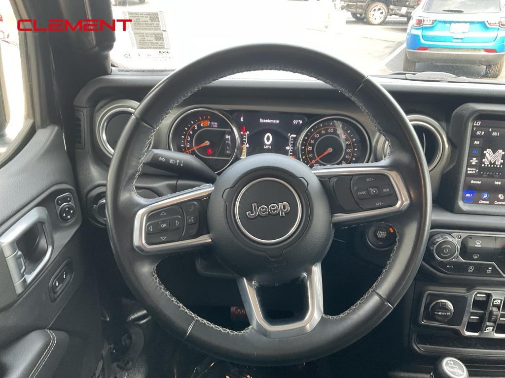 used 2022 Jeep Wrangler Unlimited car, priced at $31,007