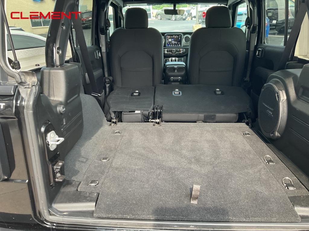 used 2022 Jeep Wrangler Unlimited car, priced at $31,007