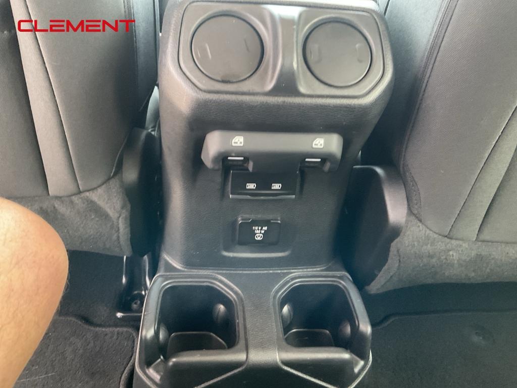 used 2022 Jeep Wrangler Unlimited car, priced at $31,007
