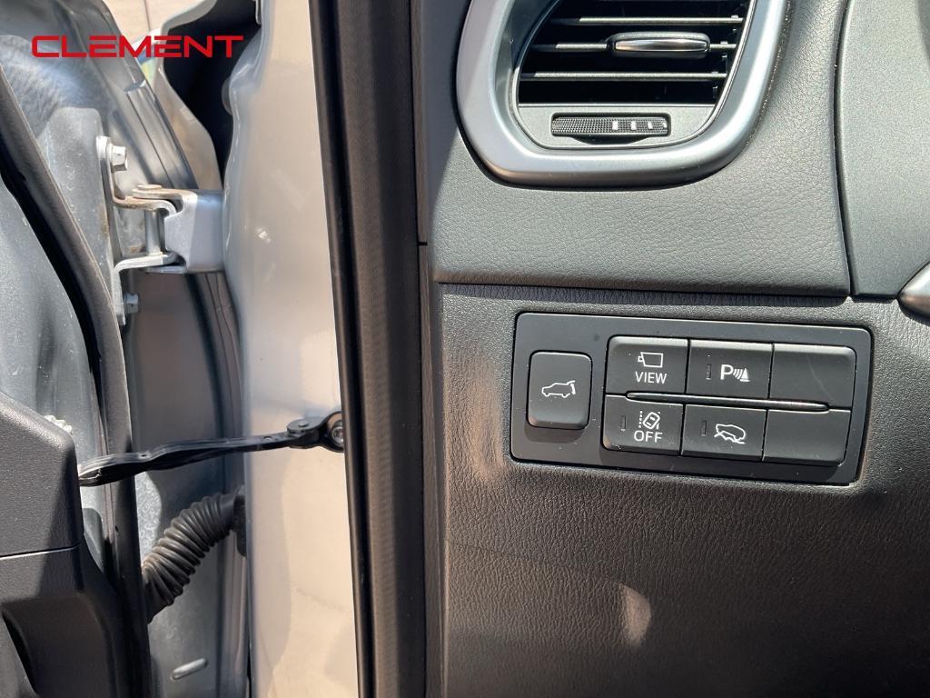 used 2023 Mazda CX-9 car, priced at $25,800