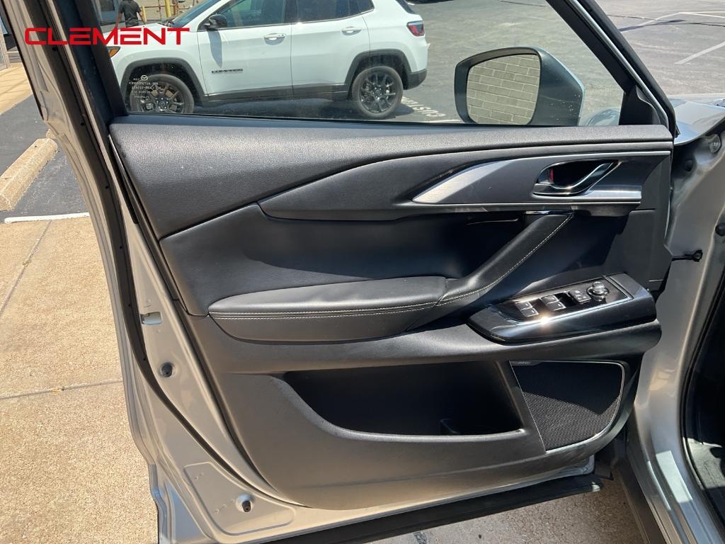 used 2023 Mazda CX-9 car, priced at $25,800