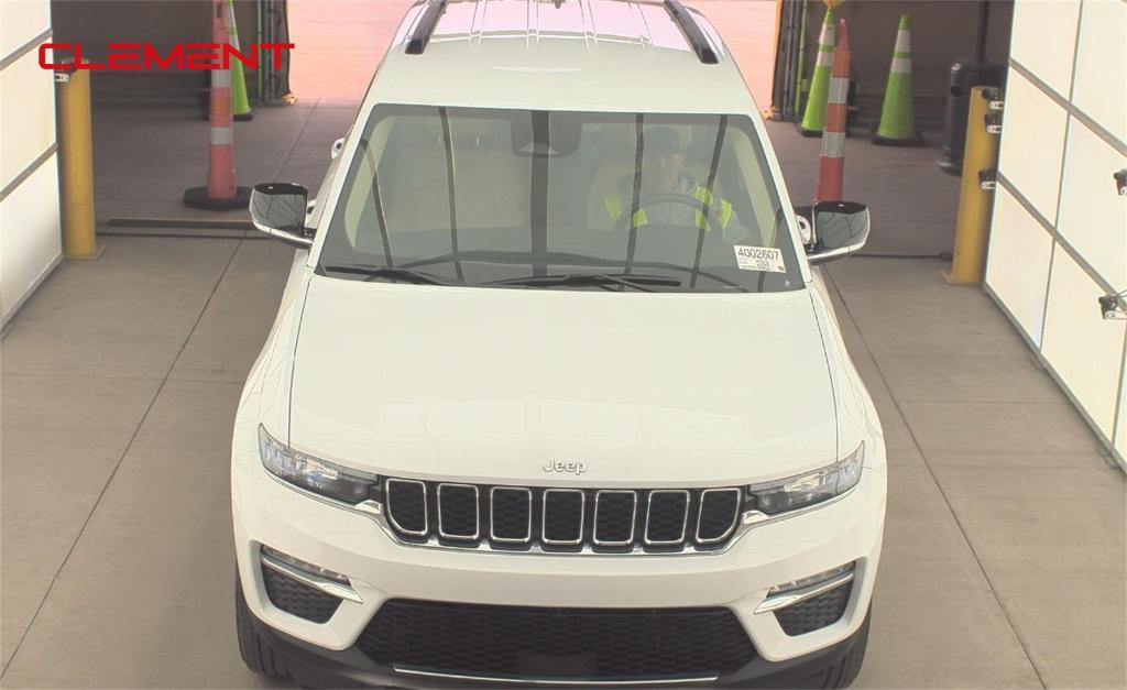 used 2022 Jeep Grand Cherokee car, priced at $32,500