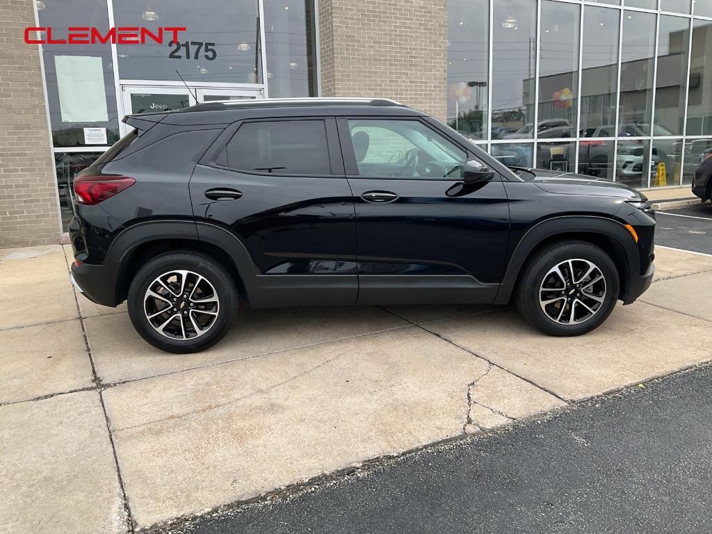 used 2024 Chevrolet TrailBlazer car, priced at $23,800