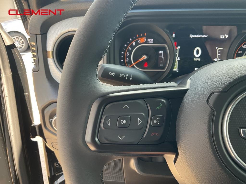 new 2025 Jeep Wrangler car, priced at $43,288