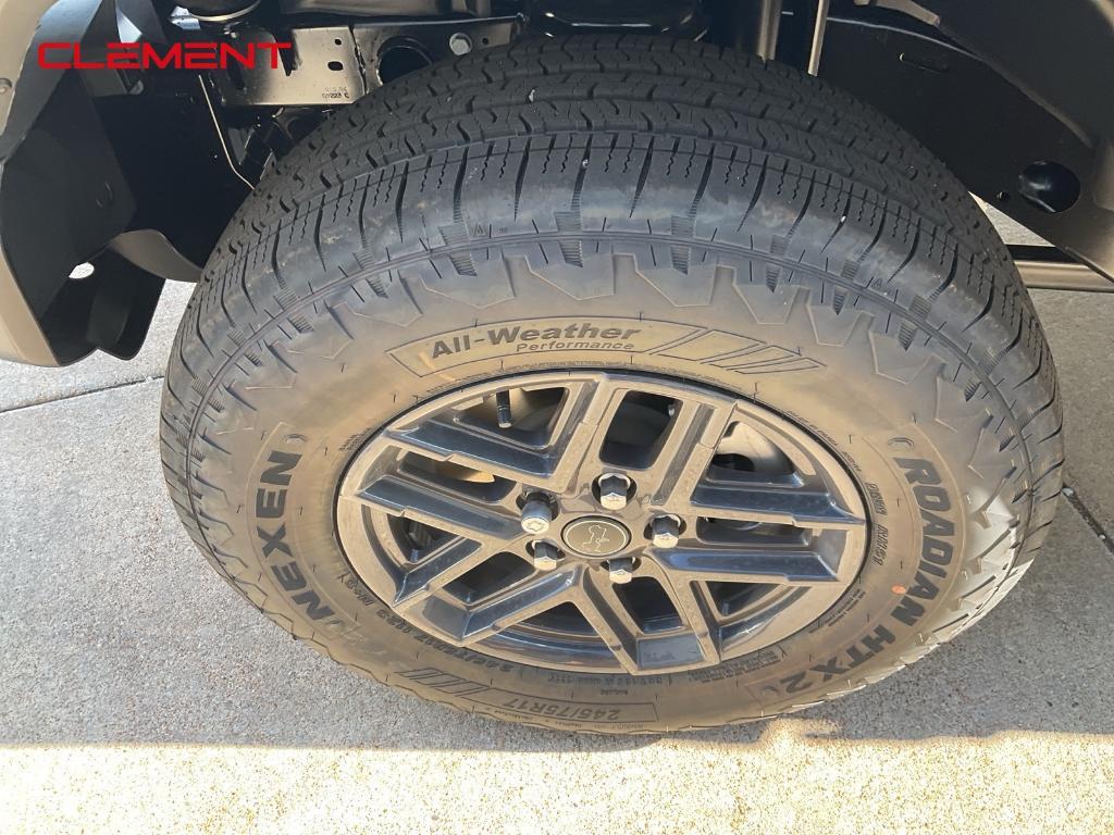 new 2025 Jeep Wrangler car, priced at $43,288