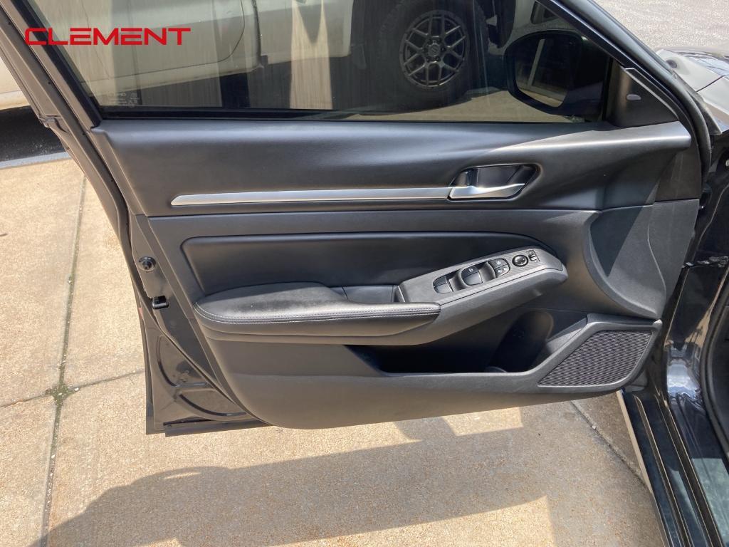 used 2022 Nissan Altima car, priced at $19,900