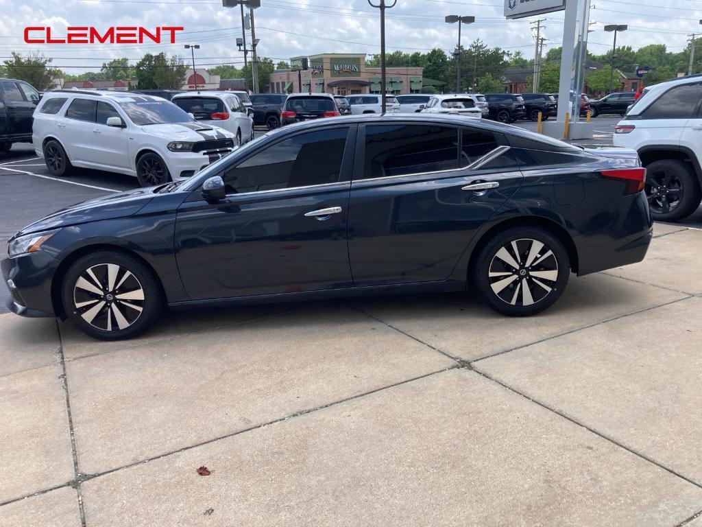 used 2022 Nissan Altima car, priced at $19,900