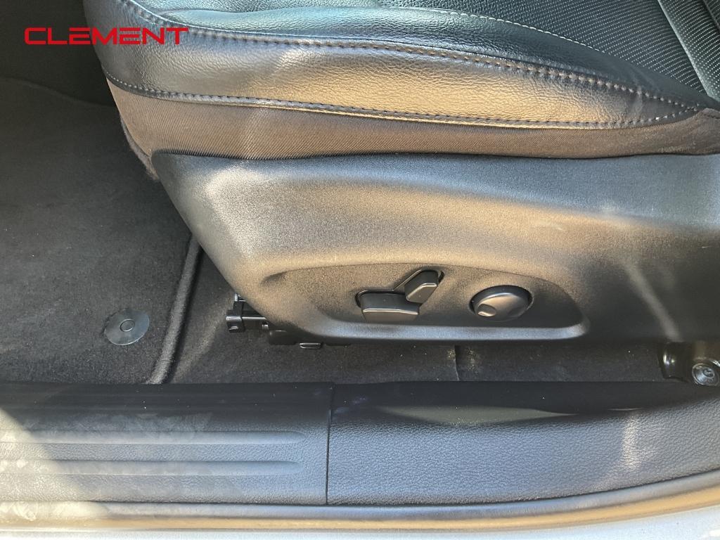 used 2022 Jeep Compass car, priced at $27,400