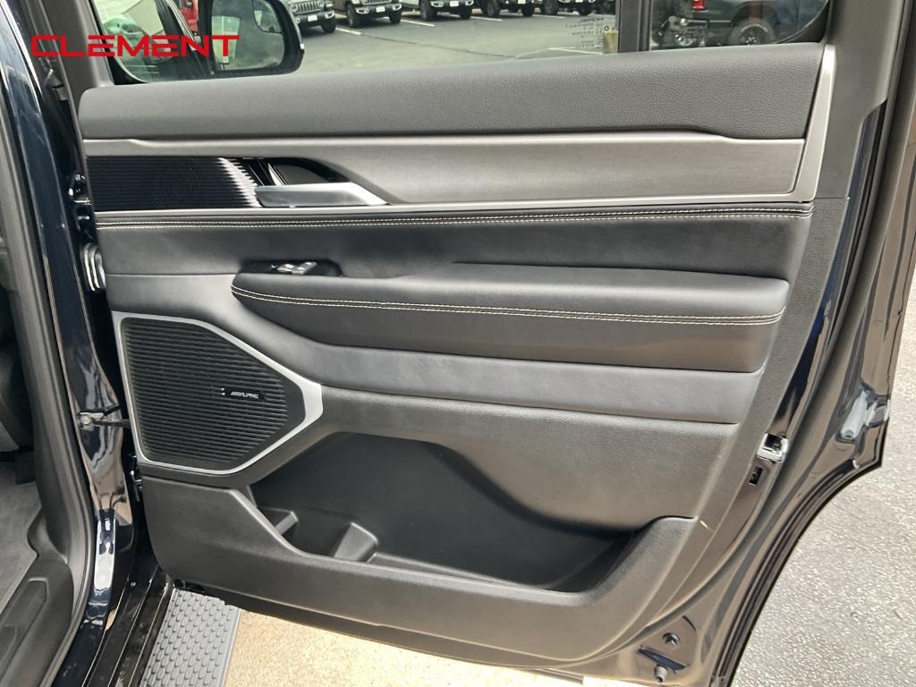 new 2025 Jeep Wagoneer car, priced at $68,827