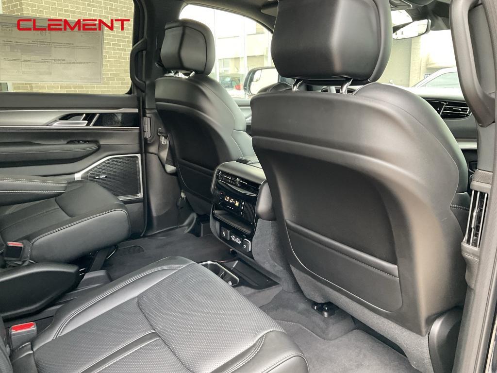 new 2025 Jeep Wagoneer car, priced at $68,827