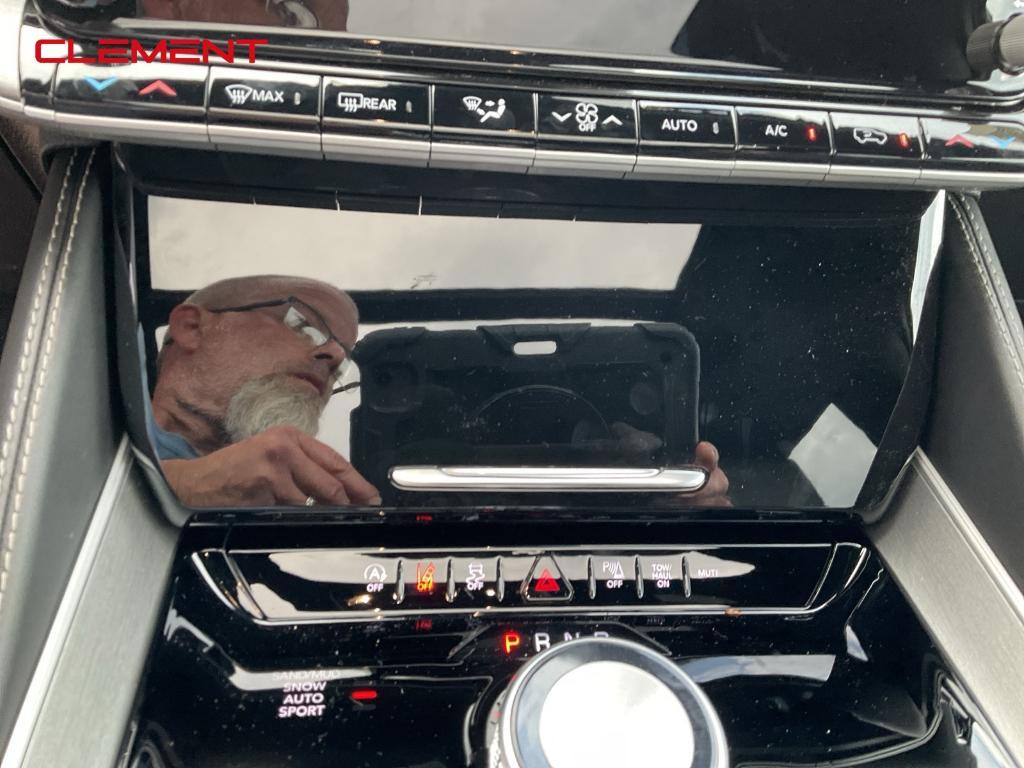 new 2025 Jeep Wagoneer car, priced at $68,827