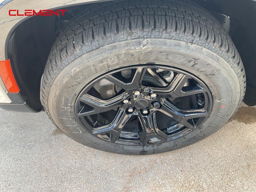 new 2025 Jeep Wagoneer L car, priced at $66,515