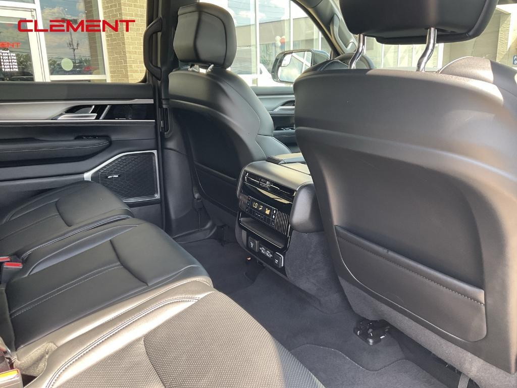 new 2025 Jeep Wagoneer L car, priced at $66,515