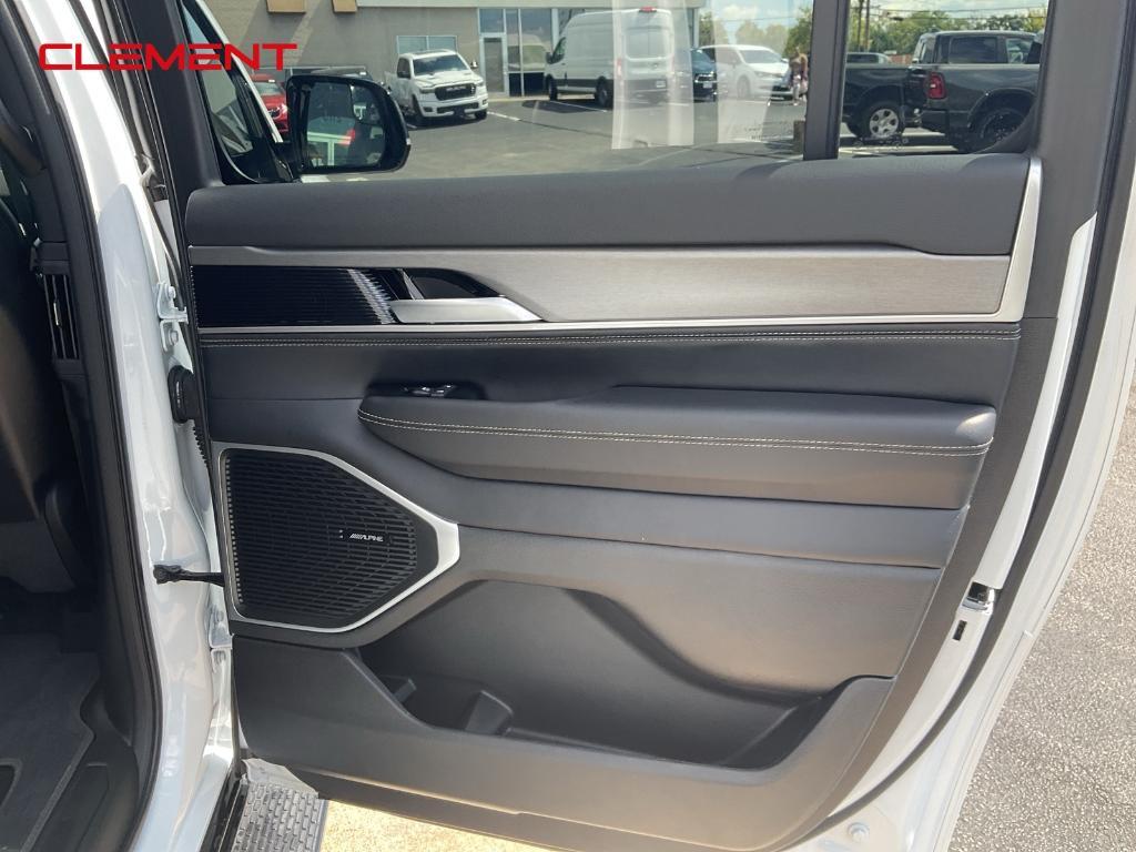 new 2025 Jeep Wagoneer L car, priced at $66,515