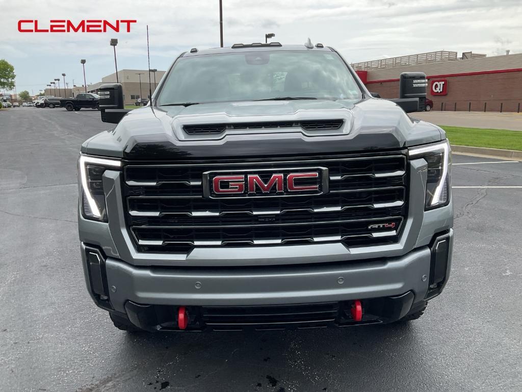 used 2024 GMC Sierra 2500 car, priced at $69,300