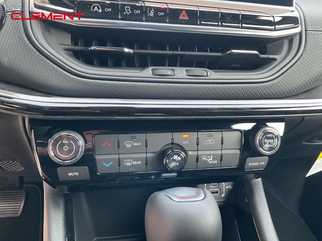 new 2025 Jeep Compass car, priced at $30,958