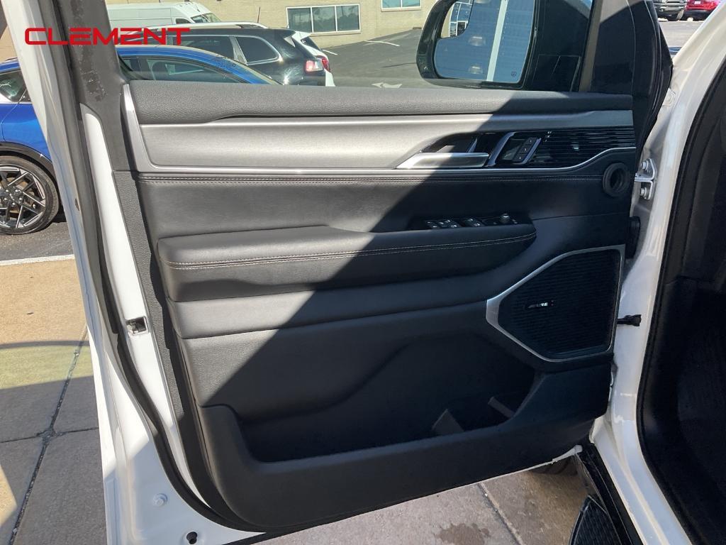 new 2025 Jeep Wagoneer car, priced at $72,200