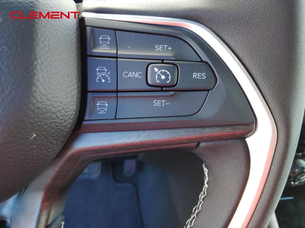 new 2025 Jeep Grand Cherokee L car, priced at $45,180