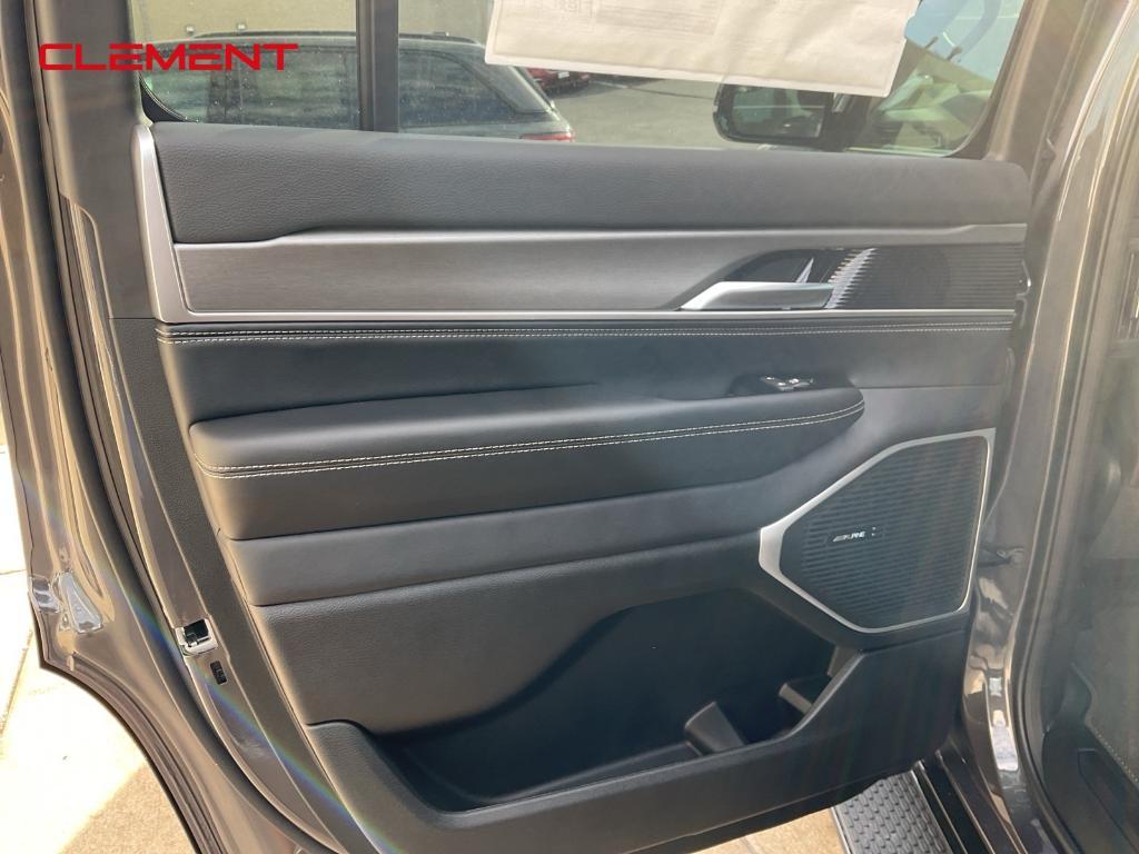 new 2025 Jeep Wagoneer car, priced at $68,952