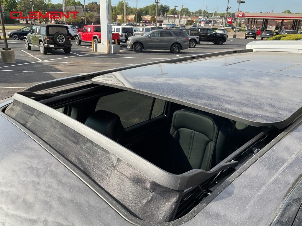 new 2025 Jeep Wagoneer car, priced at $68,952