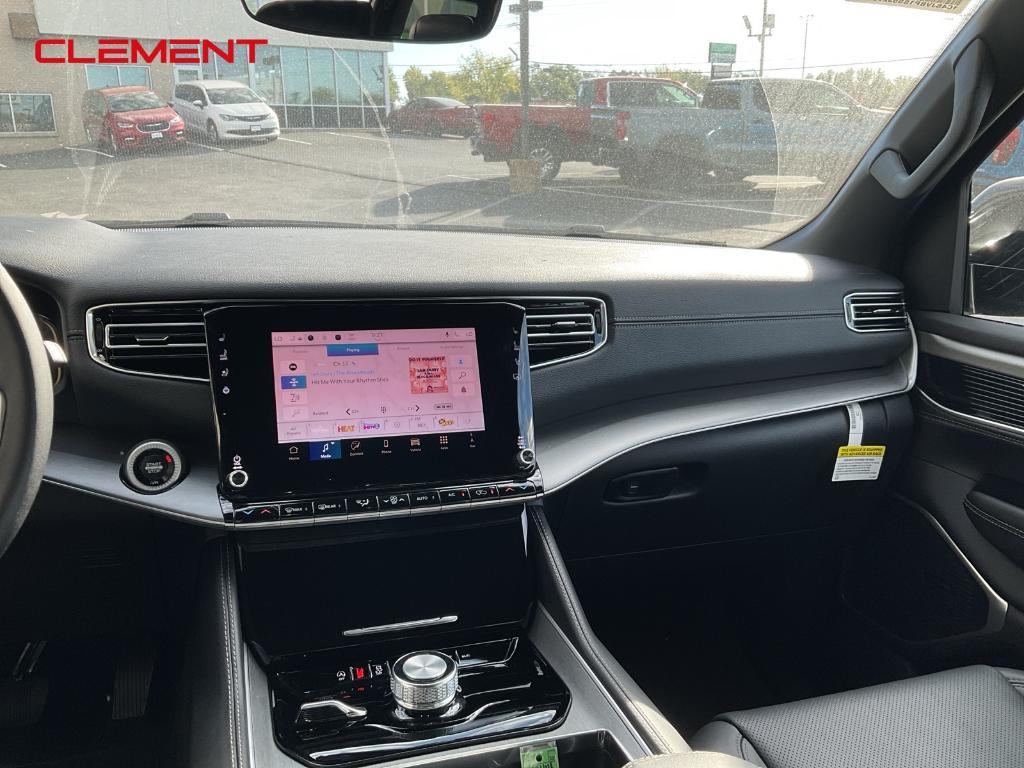 new 2025 Jeep Wagoneer car, priced at $68,952