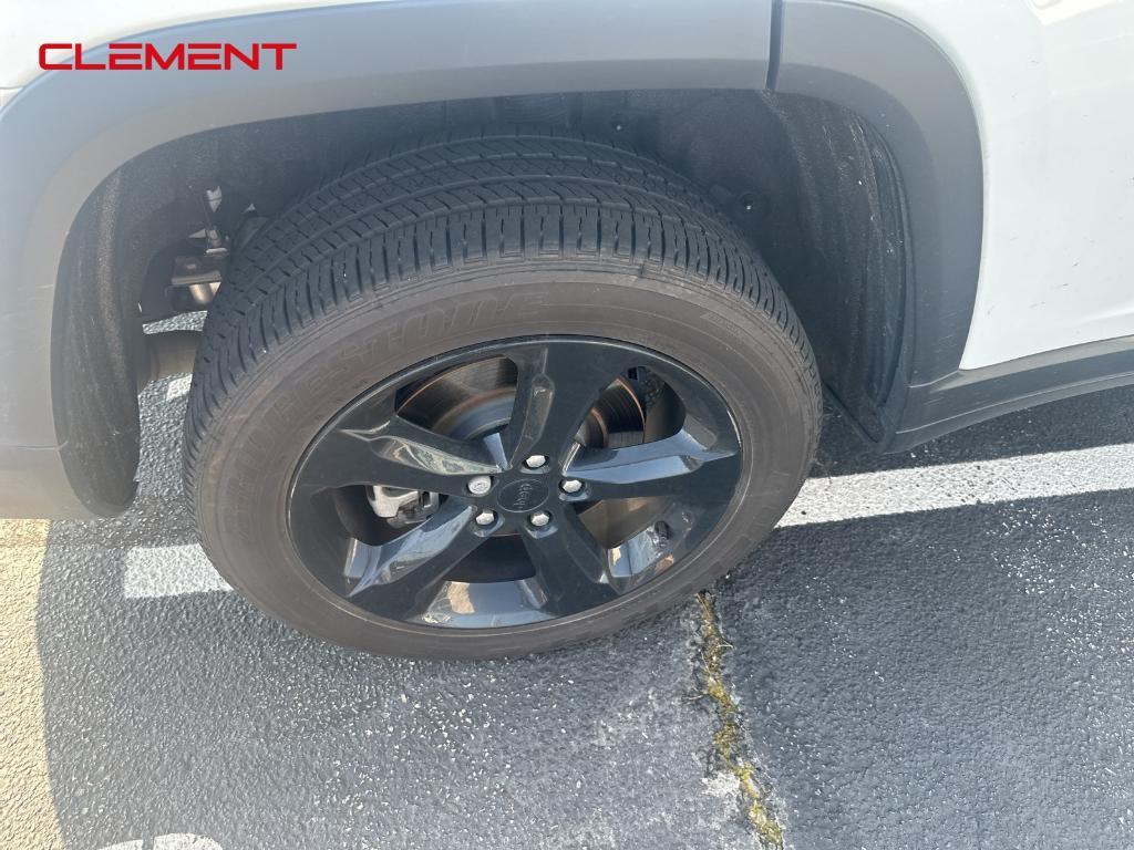 used 2024 Jeep Grand Cherokee L car, priced at $37,200