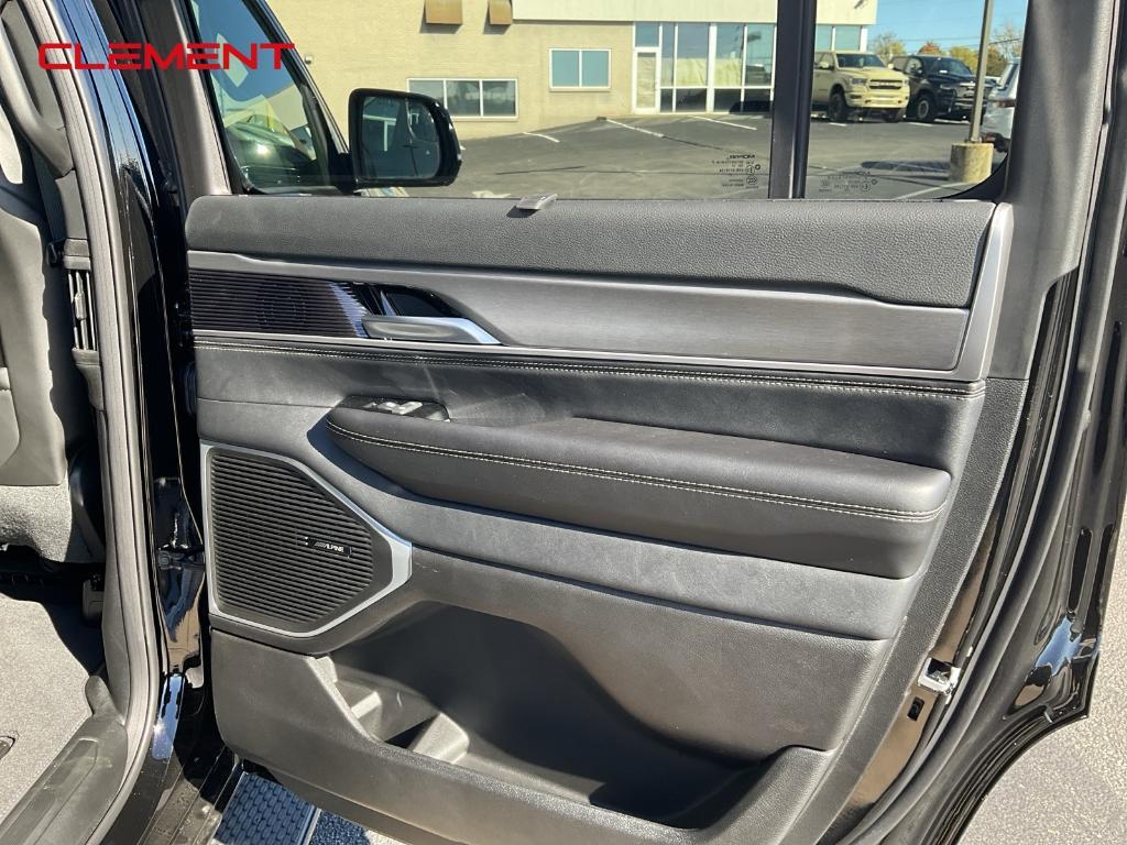 new 2025 Jeep Wagoneer car, priced at $72,819