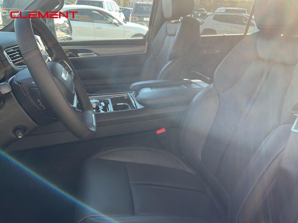 new 2025 Jeep Wagoneer car, priced at $72,819