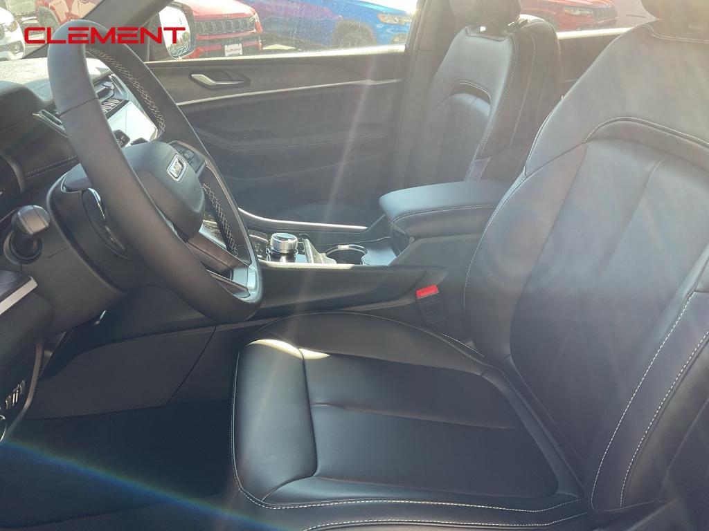 new 2025 Jeep Grand Cherokee L car, priced at $46,547