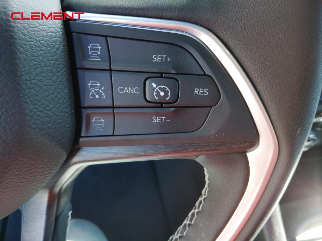 new 2025 Jeep Grand Cherokee L car, priced at $45,180