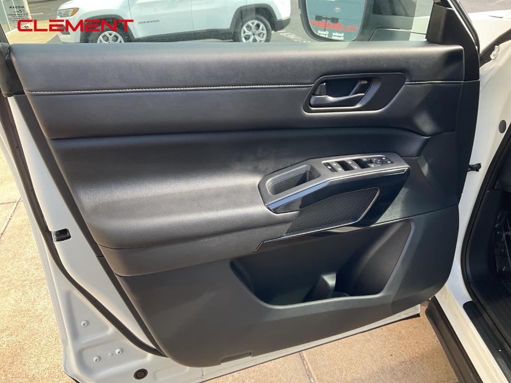 used 2024 Nissan Pathfinder car, priced at $30,400