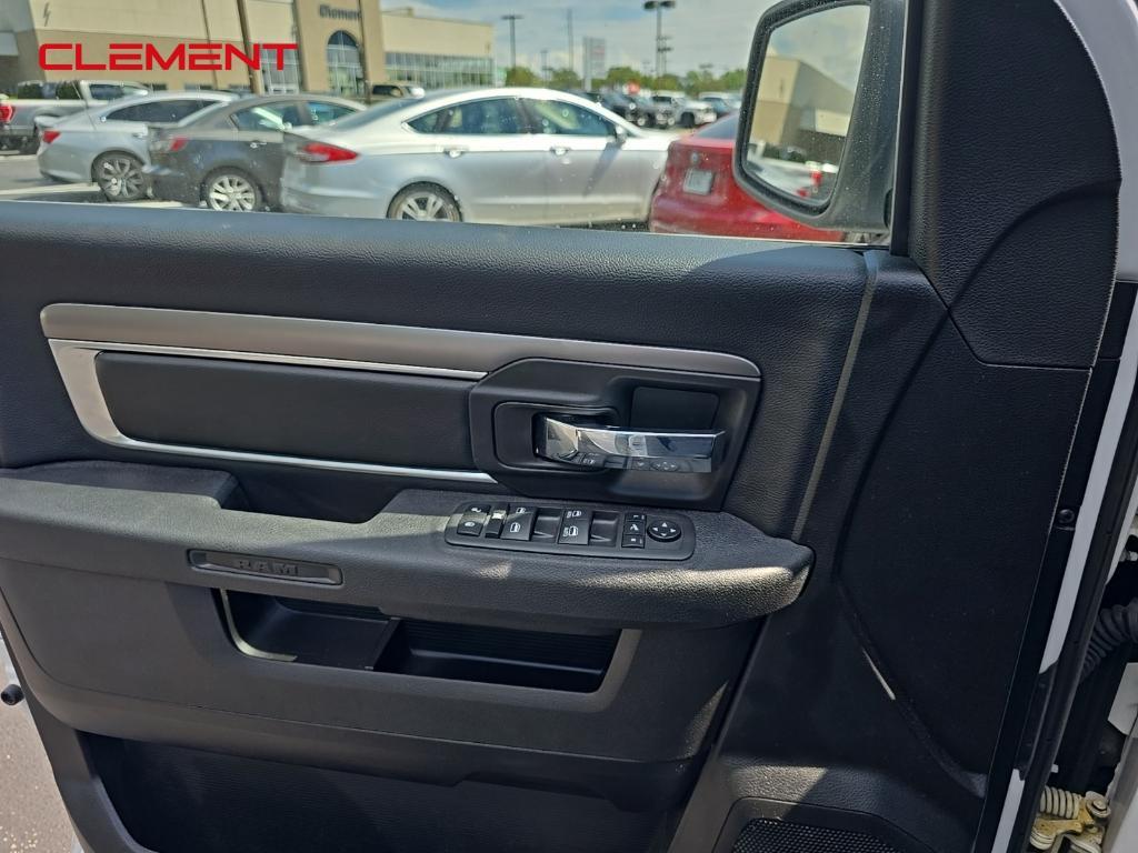 used 2022 Ram 1500 Classic car, priced at $33,100