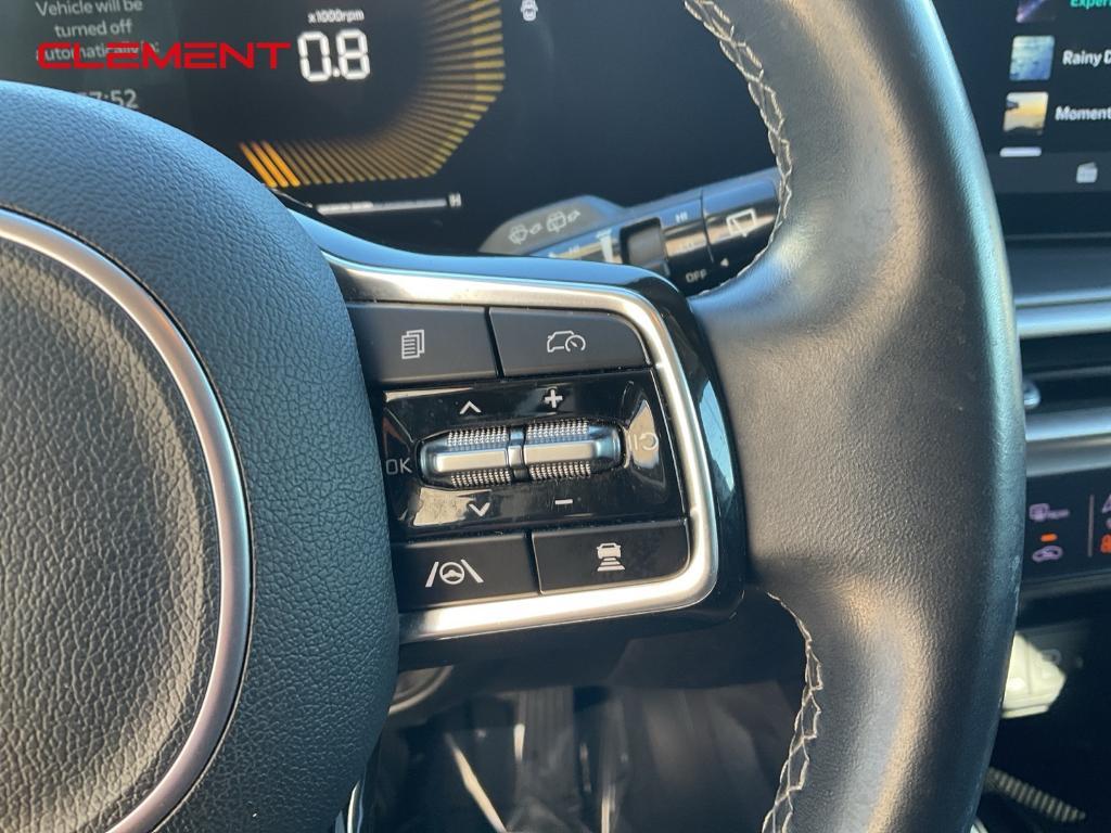 used 2024 Kia Sorento car, priced at $26,600