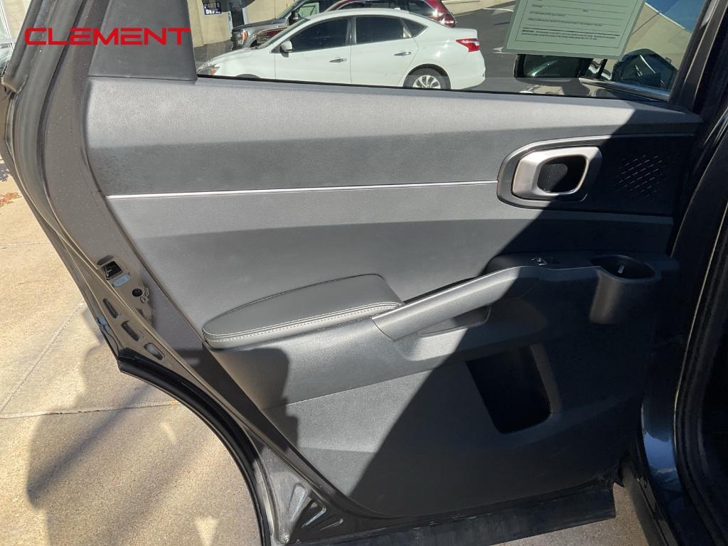 used 2024 Kia Sorento car, priced at $26,600