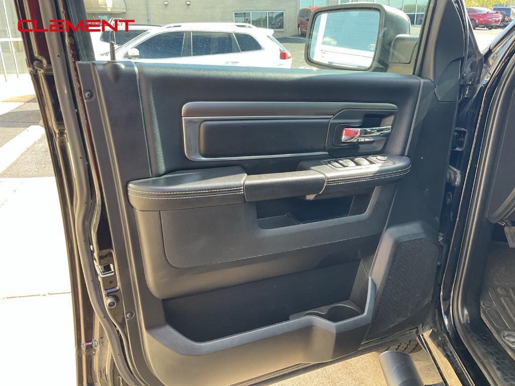 used 2022 Ram 1500 Classic car, priced at $32,400