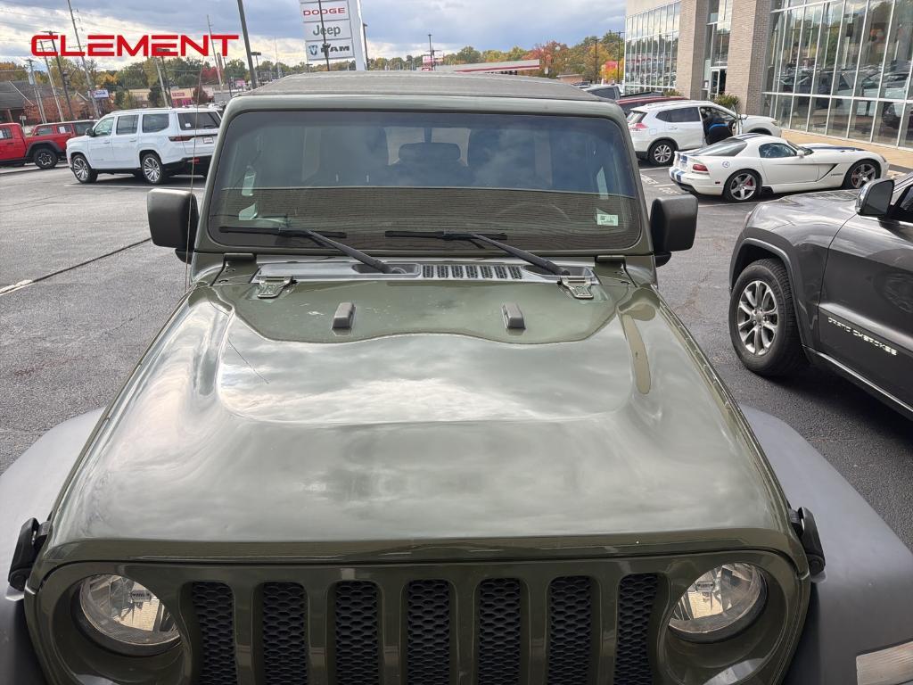 used 2021 Jeep Wrangler Unlimited car, priced at $25,484