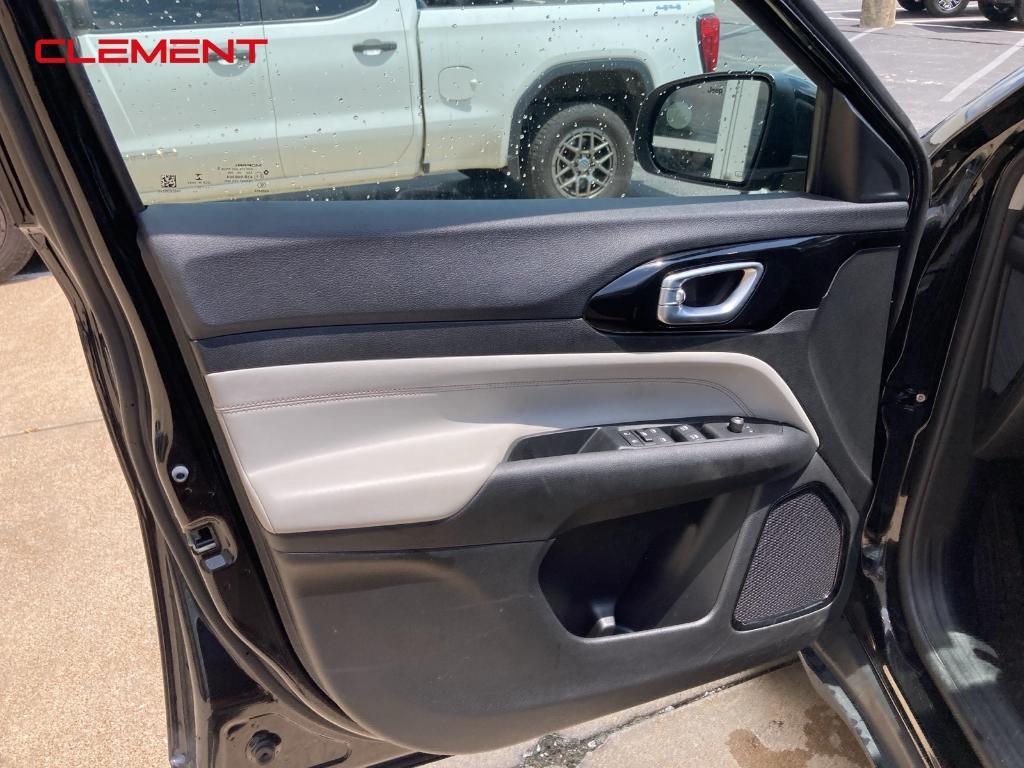 used 2022 Jeep Compass car, priced at $24,400