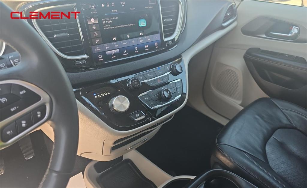 used 2022 Chrysler Pacifica car, priced at $22,000