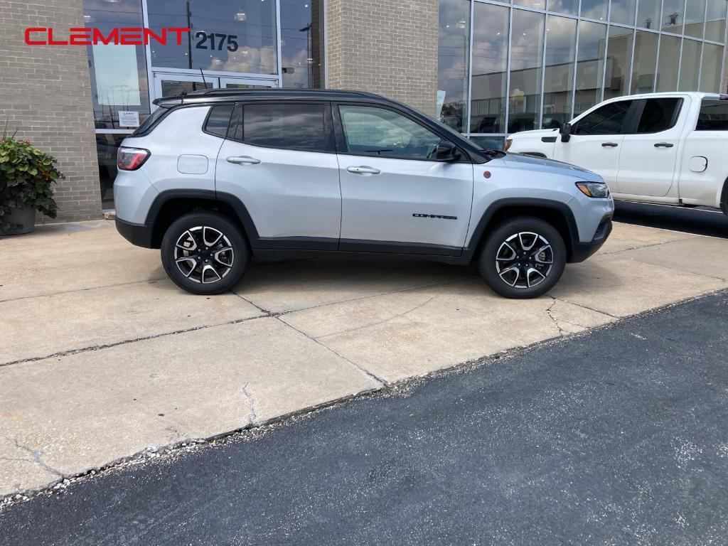 used 2024 Jeep Compass car, priced at $27,750
