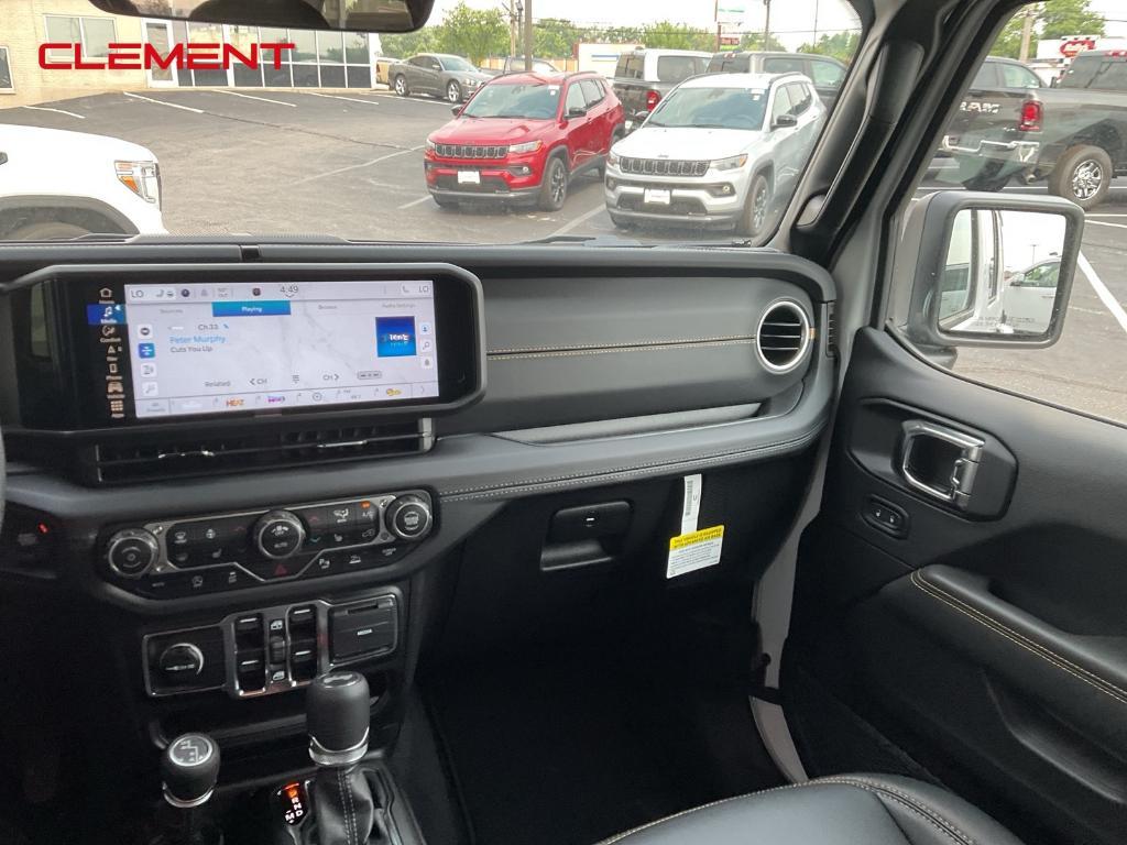 new 2025 Jeep Wrangler car, priced at $50,297